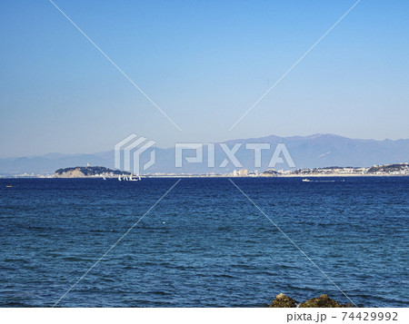 湘南三浦半島の逗子市・葉山町の冬 湘南三浦半島の逗子市・葉山町の冬 74429992