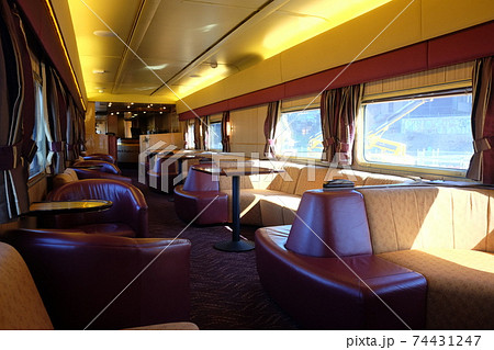 雄大なオーストラリアを体感する大陸横断鉄道インディアンパシフィック号（Indian Pacific） 74431247