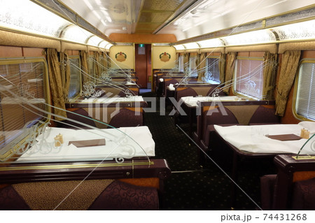 雄大なオーストラリアを体感する大陸横断鉄道インディアンパシフィック号（Indian Pacific） 74431268