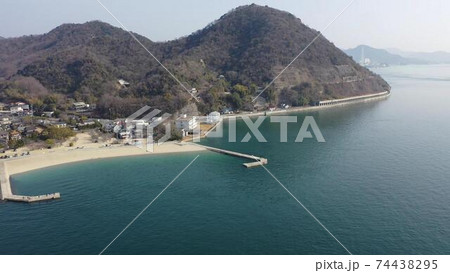 的場海公園を空撮 74438295