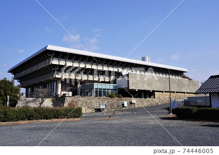 岡山県津山市のランドマーク「津山文化センター」：2020年4月リニューアル後 74446005