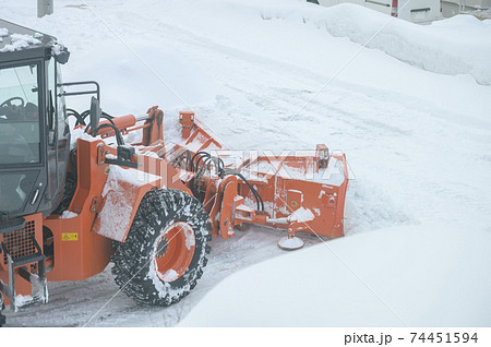除雪作業 除雪作業 74451594