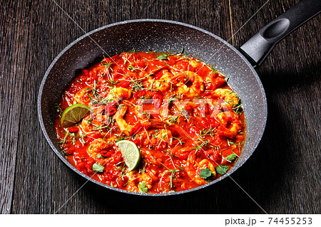 Prawn karahi - tomato shrimp curry, top view 74455253