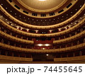 オペラ座 74455645