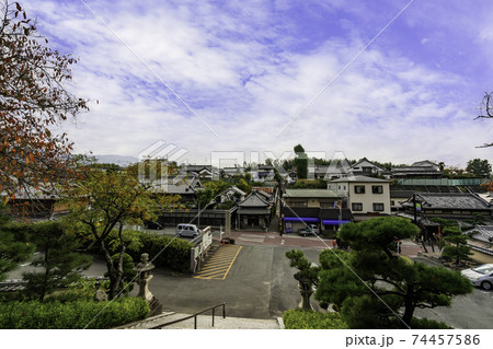 西方院　叡福寺から西方院を望む　大阪府南河内郡太子町 74457586