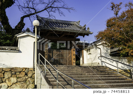 石光寺 山門 奈良県葛城市 石光寺 山門 奈良県葛城市 74458813