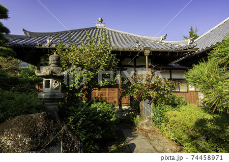 石光寺　弥勒堂　奈良県葛城市 74458971