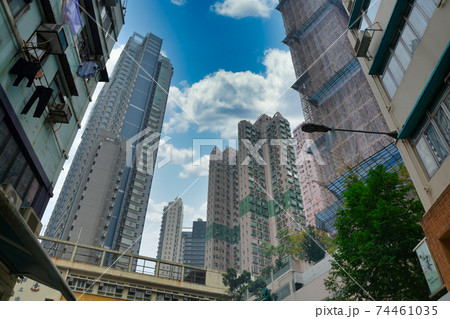 香港の住宅街の風景 74461035