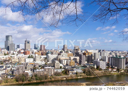 仙台市　中心部　高層ビル群 74462059