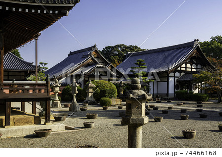 當麻寺　奥院　庫裏　奈良県葛城市 74466168
