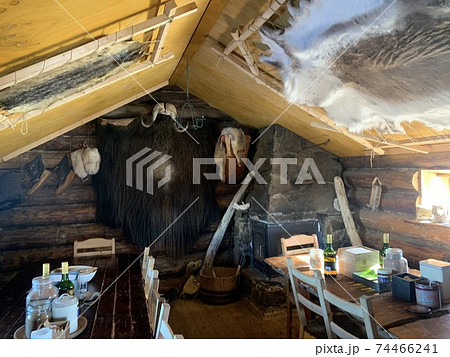 伝統的な暮らしと動物との共存している国 伝統的な暮らしと動物との共存している国 74466241