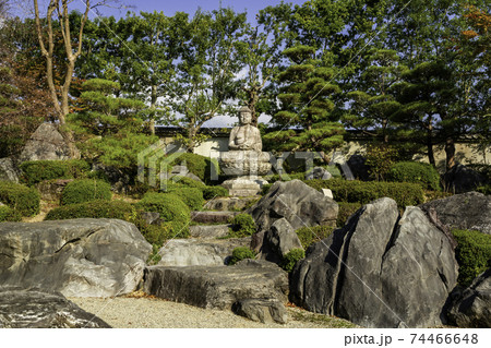 當麻寺　奥院　浄土庭園　奈良県葛城市 74466648
