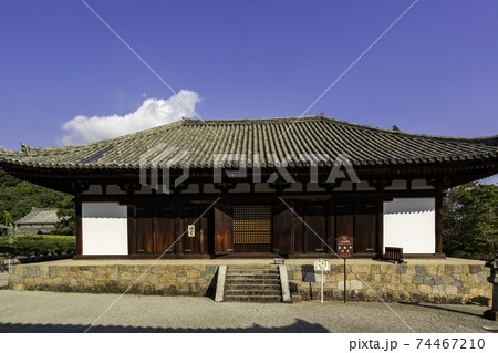 當麻寺　講堂　奈良県葛城市 74467210