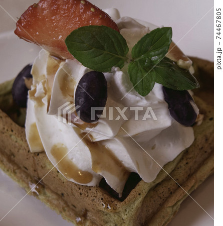 ふわふわケーキ ふわふわケーキ 74467805