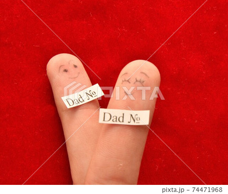 Crossed fingers on Valentine's Day 74471968