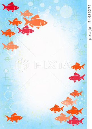 金魚が泳いでいるフレームのイラスト 74486272