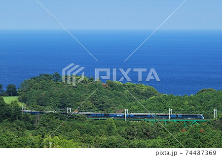 サフィール踊り子・伊豆急行線内 サフィール踊り子・伊豆急行線内 74487369