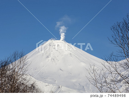 Winter Volcano Avachinskaya Sopka. active mount of Kamchatka Peninsula 74489498