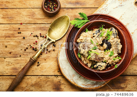 Delicious veal goulash Delicious veal goulash 74489636