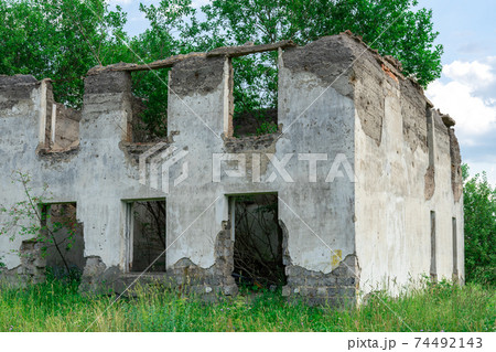 the ruins of an old building made of white brick the ruins of an old building made of white brick 74492143
