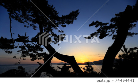 気仙沼市岩井崎で見る夕方の景色 74494441