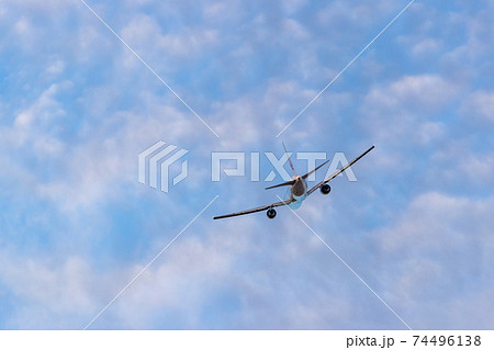 飛行機・航空機 74496138