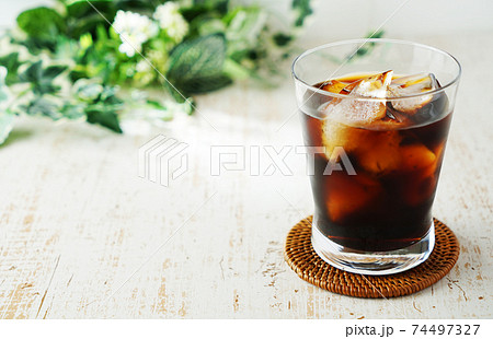 アイスコーヒー 74497327