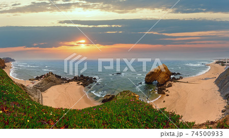 Praia do Guincho, Santa Cruz, Portugal 74500933