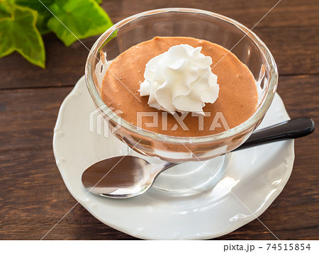 チョコレートムース 74515854