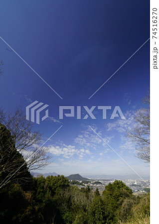 明日香村甘樫丘川原展望台から見る明日香の里 明日香村甘樫丘川原展望台から見る明日香の里 74516270