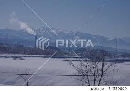 雪国の風景 74520090