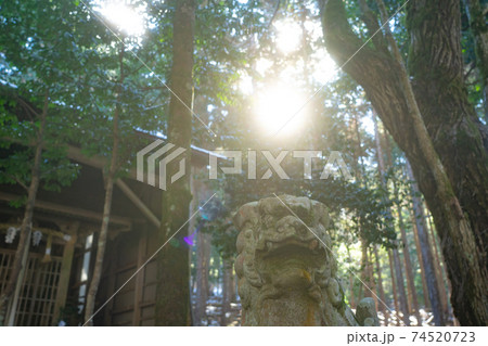 京都市右京区京北町に所在する賀茂神社を撮影 京都市右京区京北町に所在する賀茂神社を撮影 74520723