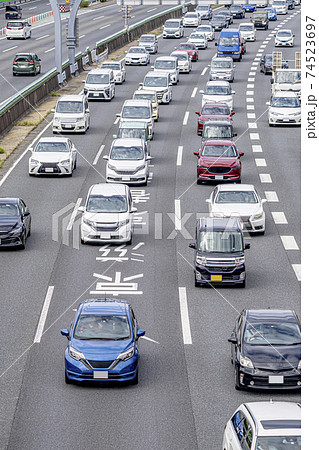 高速道路 渋滞イメージ 高速道路 渋滞イメージ 74523697