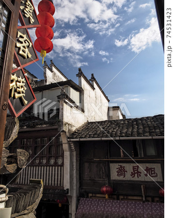 中国黄山市（屯渓）徽州建築 Tunxi (Huangshan City), Anhui, China 74531423