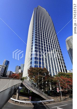 東京　港区　愛宕の都市風景　愛宕グリーンヒルズMORIタワー 74535717