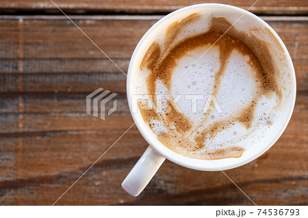 カフェラテ 練習中 74536793