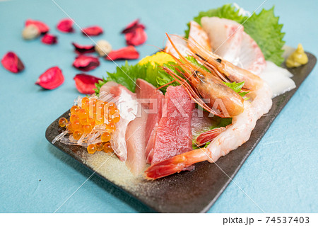 お造り盛り合わせ お造り盛り合わせ 74537403