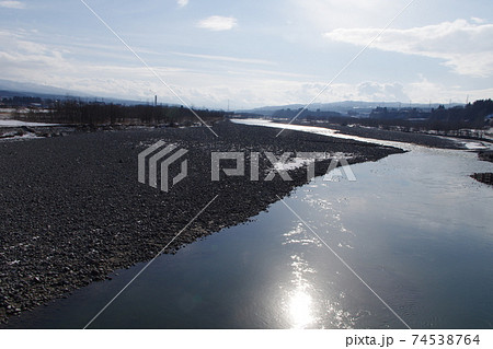 雪国の風景 74538764