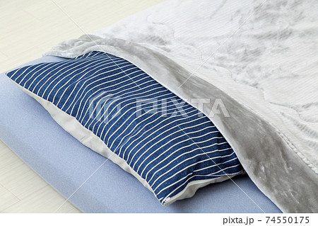 布団 74550175