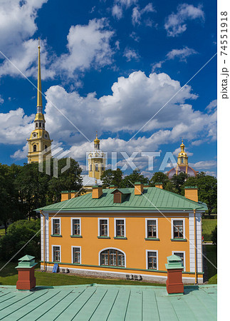 Peter-Pavel's Fortress in Saint-Petersburg - Russia Peter-Pavel's Fortress in Saint-Petersburg - Russia 74551918