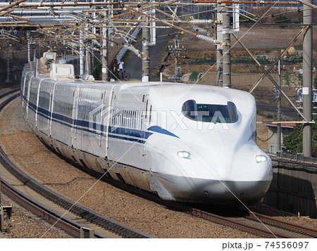 新幹線N700S J7編成 共和の掘割区間にて 新幹線N700S J7編成 共和の掘割区間にて 74556097