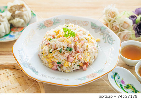 玉子チャーハン 玉子チャーハン 74557179