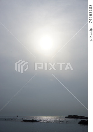 日間賀島の夕暮れ 日間賀島の夕暮れ 74563188