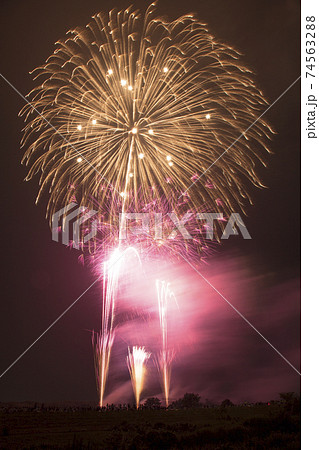 【秋田県】大曲の花火。全国花火競技大会。日本一の花火大会。 74563288