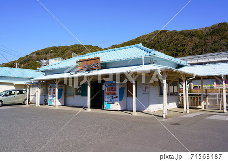 浜金谷駅（内房線） 74563487