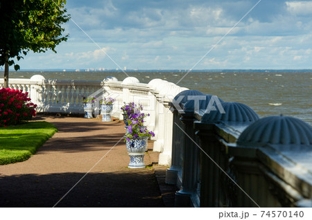 Peterhof Park in Saint Petersburg in Russia Peterhof Park in Saint Petersburg in Russia 74570140