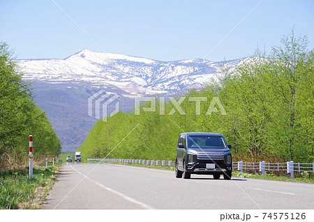 春のドライブイメージ　三菱デリカD5 74575126