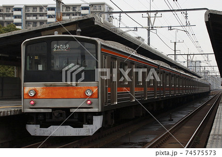 インドネシアへ旅立つ武蔵野線205系（蘇我行：32本目） 74575573
