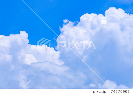 夏の爽やかな空 夏の爽やかな空 74576902
