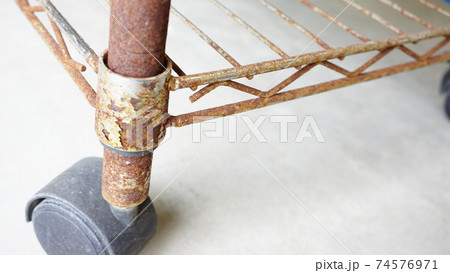 メタルラックのさび 74576971